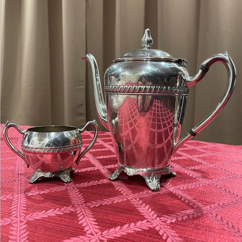 Vintage Silver Coffee/Tea Pot with Sugar Bowl